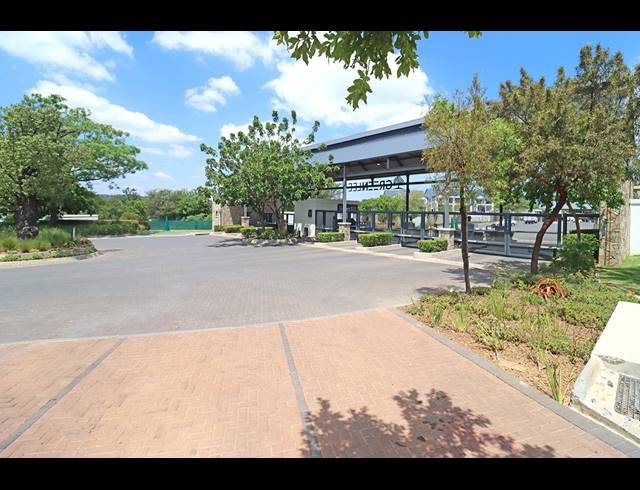 2 BEDROOM APARTMENT FOR SALE IN LINBRO PARK